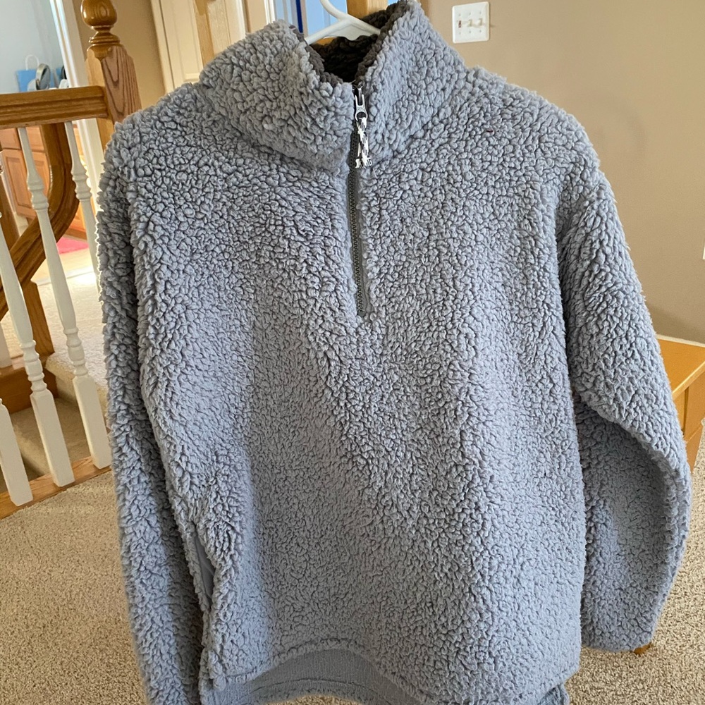 Fuzzy Quarterzip